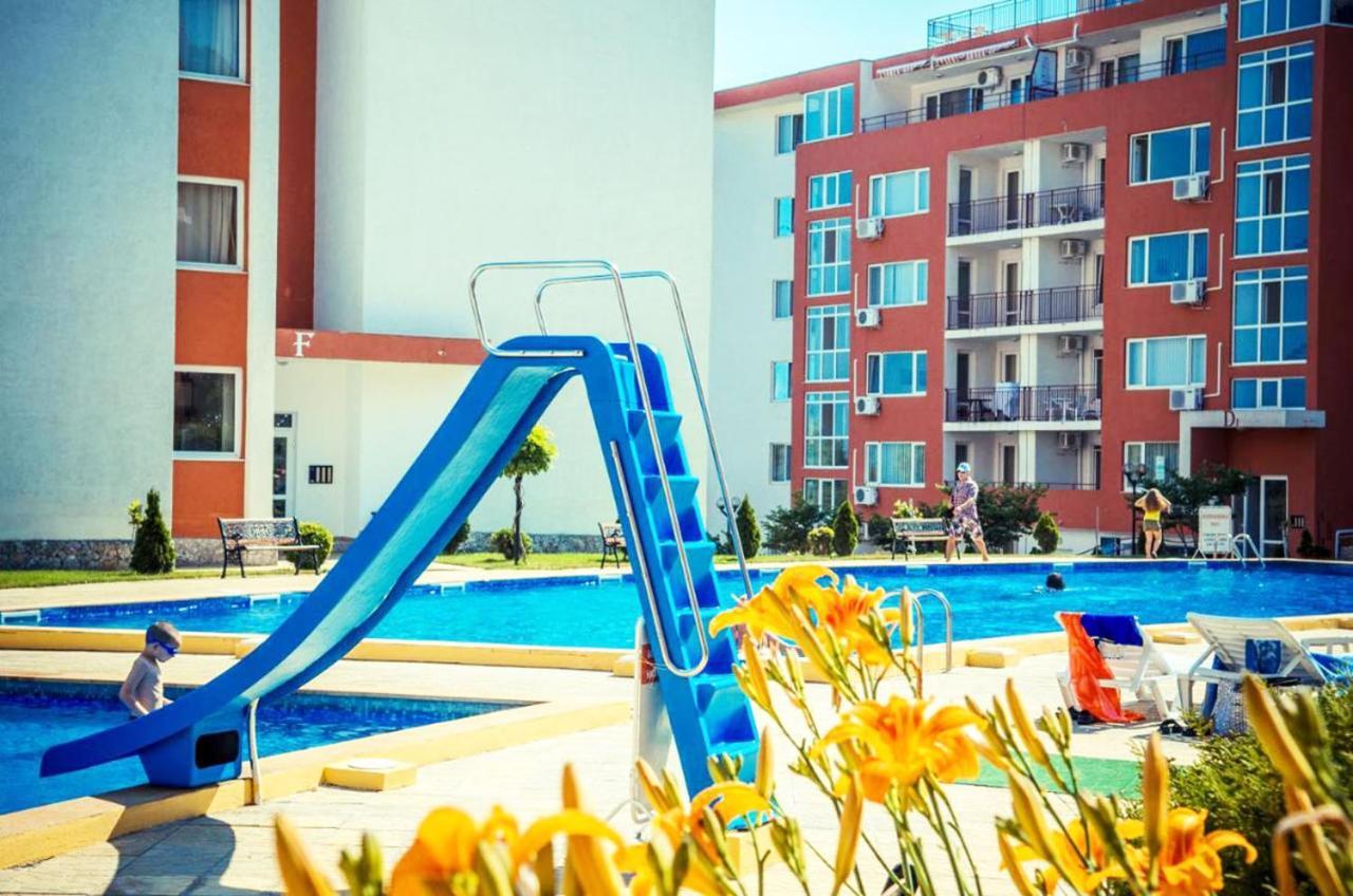 Panorama Fort Beach, Фамилно Студио Deluxe Święty Włas Zewnętrze zdjęcie