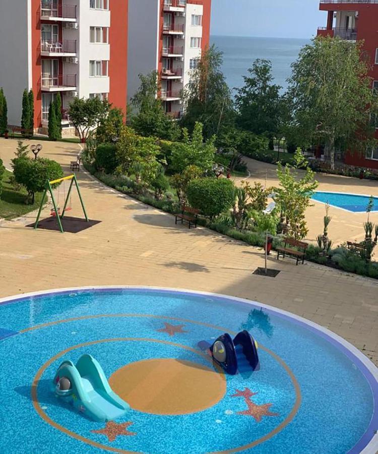 Panorama Fort Beach, Фамилно Студио Deluxe Święty Włas Zewnętrze zdjęcie