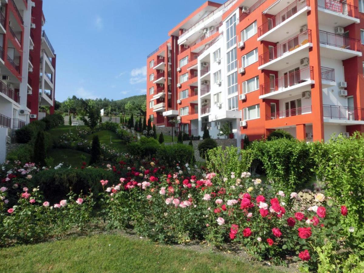 Panorama Fort Beach, Фамилно Студио Deluxe Święty Włas Zewnętrze zdjęcie