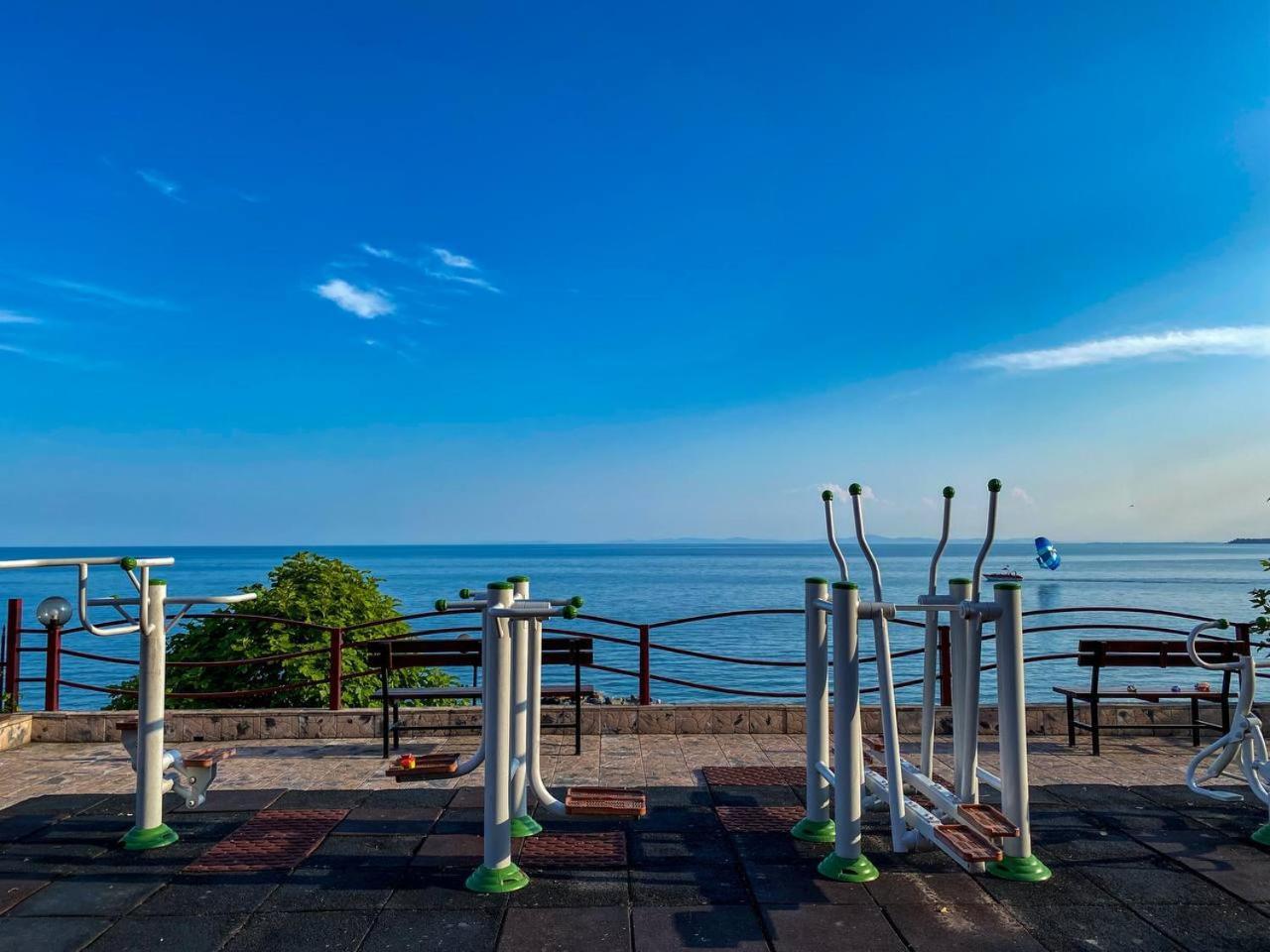 Panorama Fort Beach, Фамилно Студио Deluxe Święty Włas Zewnętrze zdjęcie